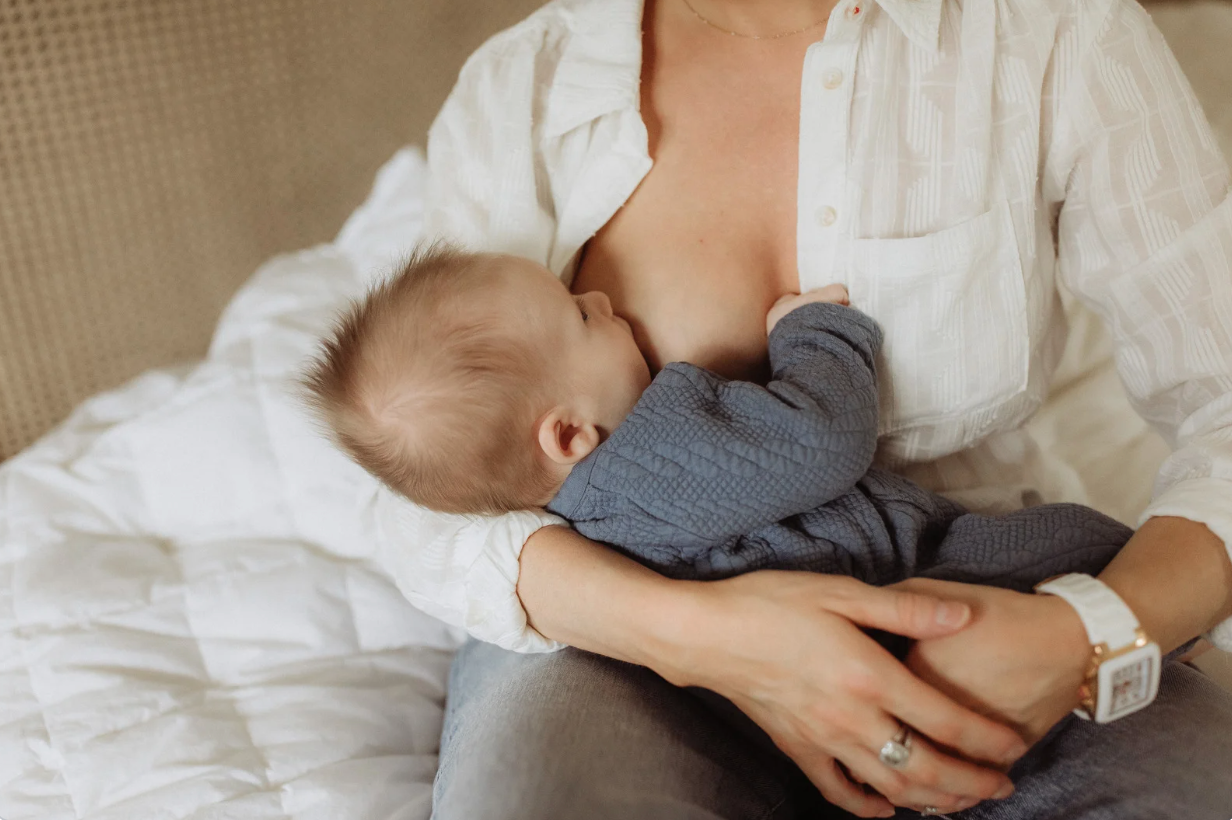 How to avoid mastitis when your baby sleeps through the night
